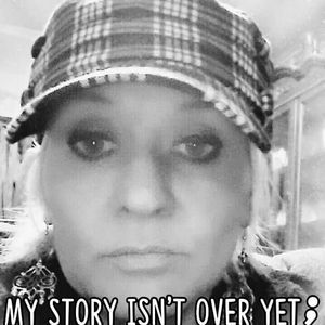 Meet your Posher, Carlotta